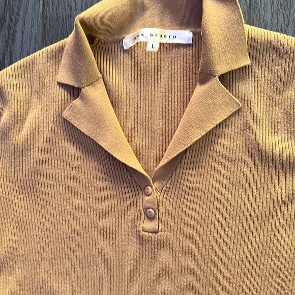 Max Studio Sweater - Picture 3 of 5